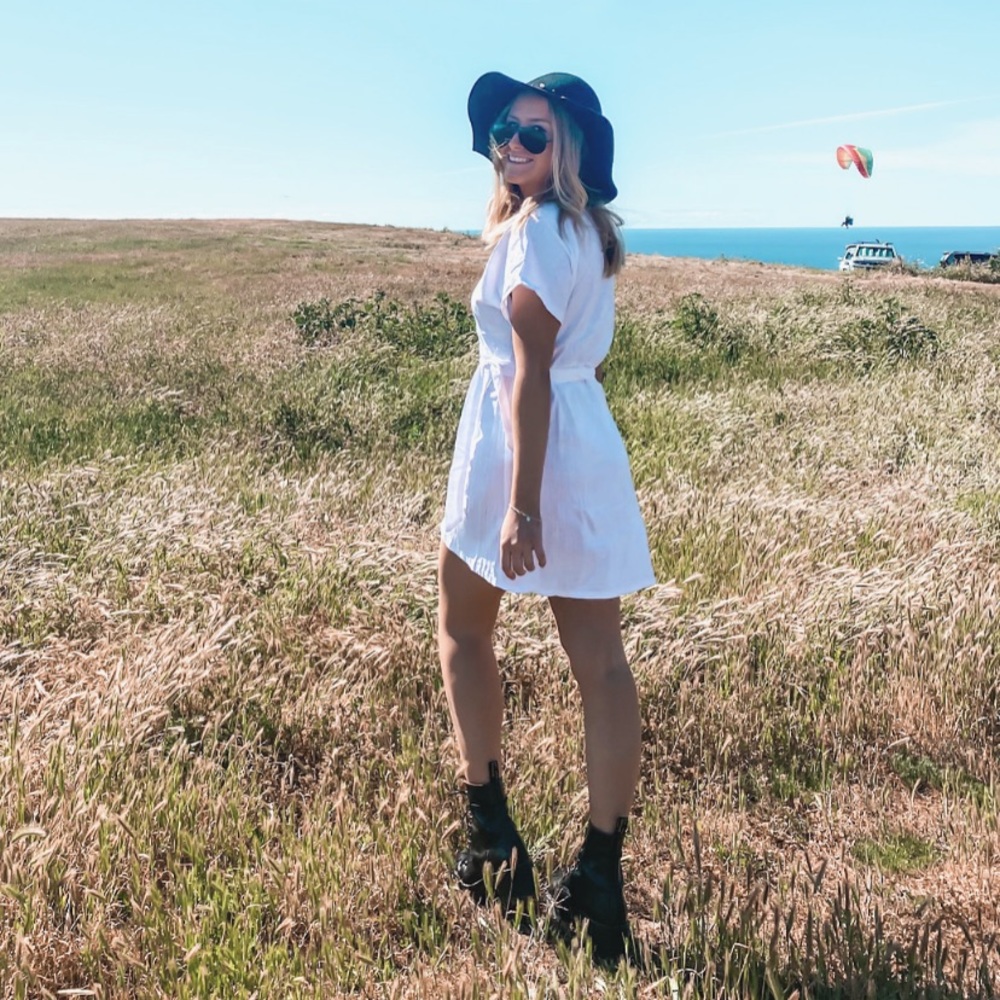 Meet your Posher, Elizabeth